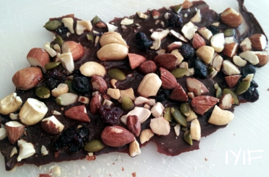 dark-chocolate-fruit-and-nuts6